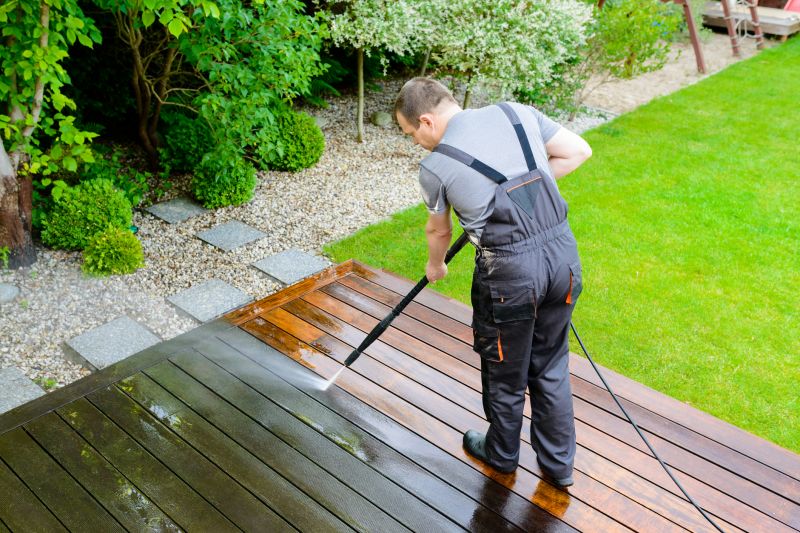 Pool Deck Cleaning